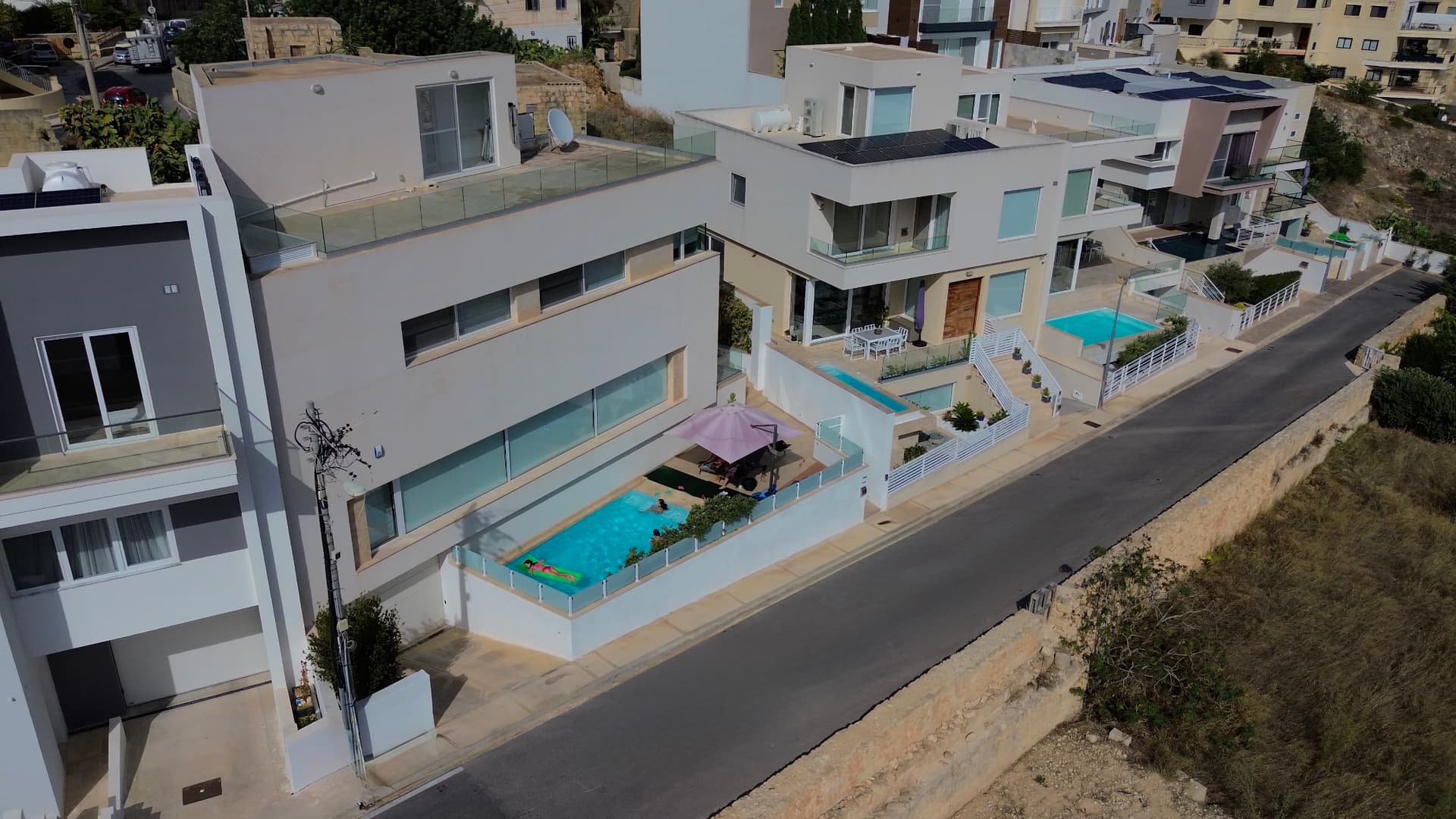 Villas with pools in Malta