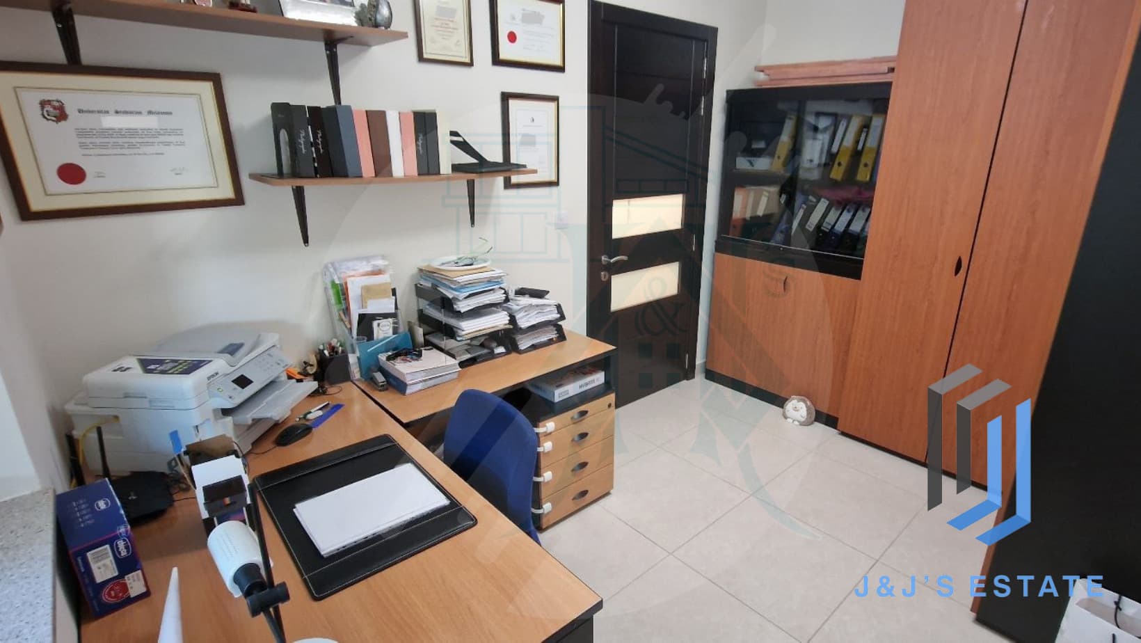 Spacious 3-Bedroom Maisonette in Attard with AC · 5
