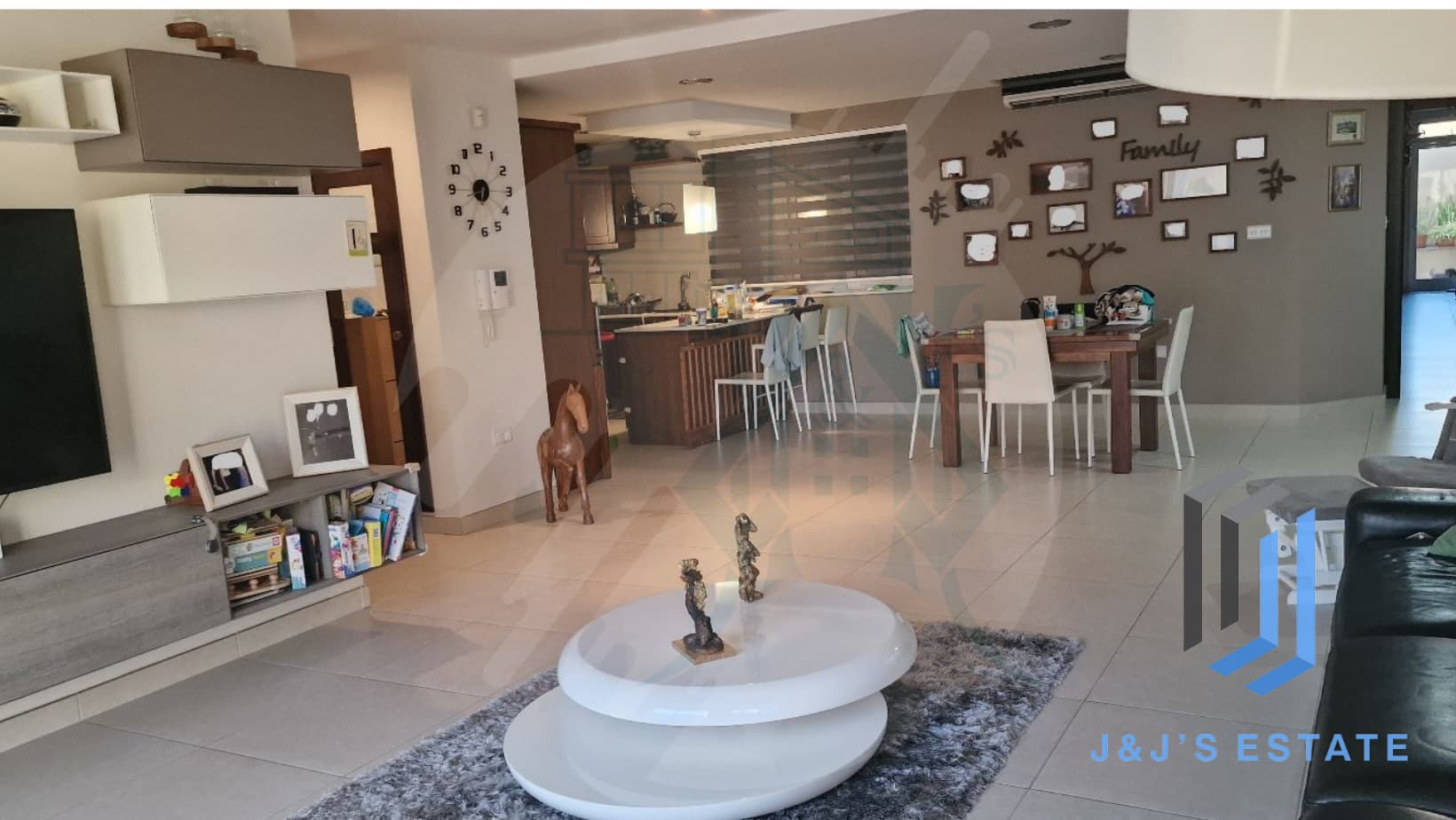Spacious 3-Bedroom Maisonette in Attard with AC · 2