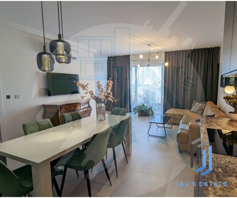 3-bedroom apartment with balcony and terrace in Swieqi · 4