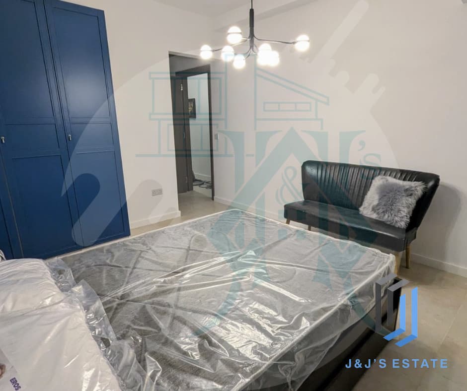 3-bedroom apartment with balcony and terrace in Swieqi · 5