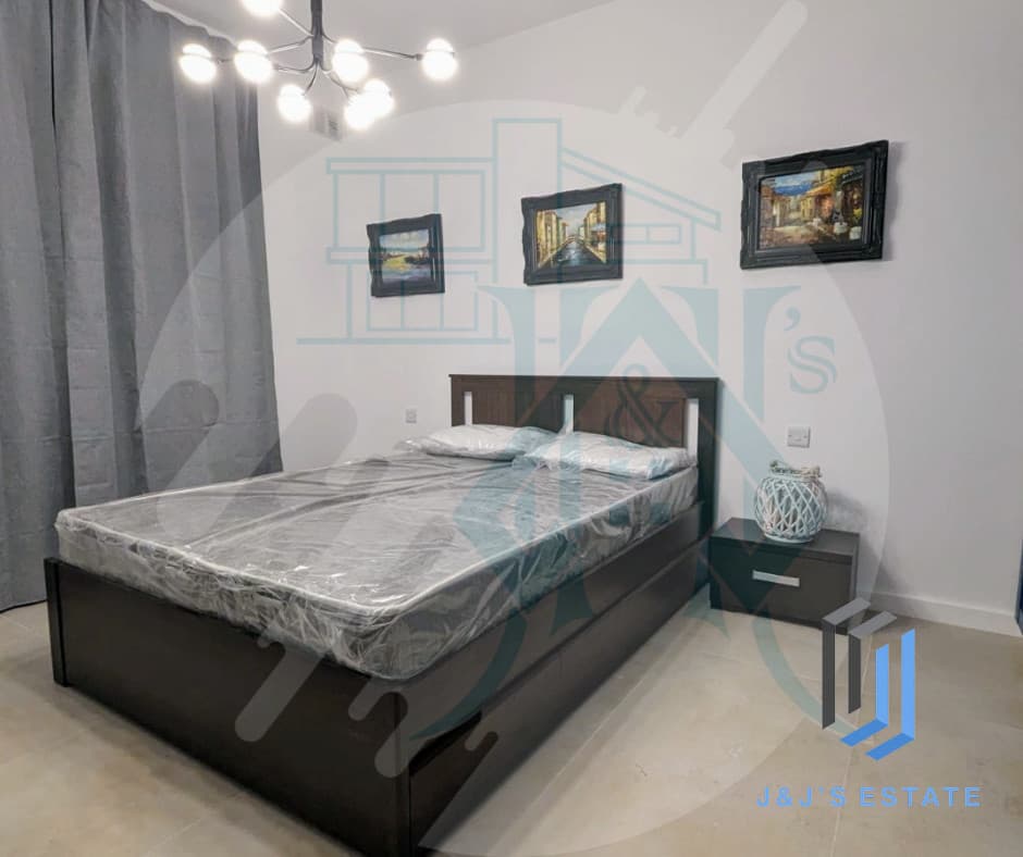 3-bedroom apartment with balcony and terrace in Swieqi · 6