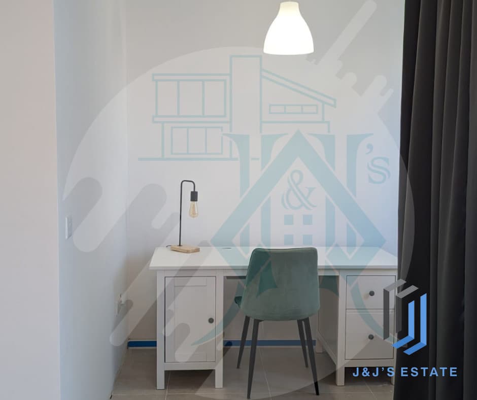 3-bedroom apartment with balcony and terrace in Swieqi · 9