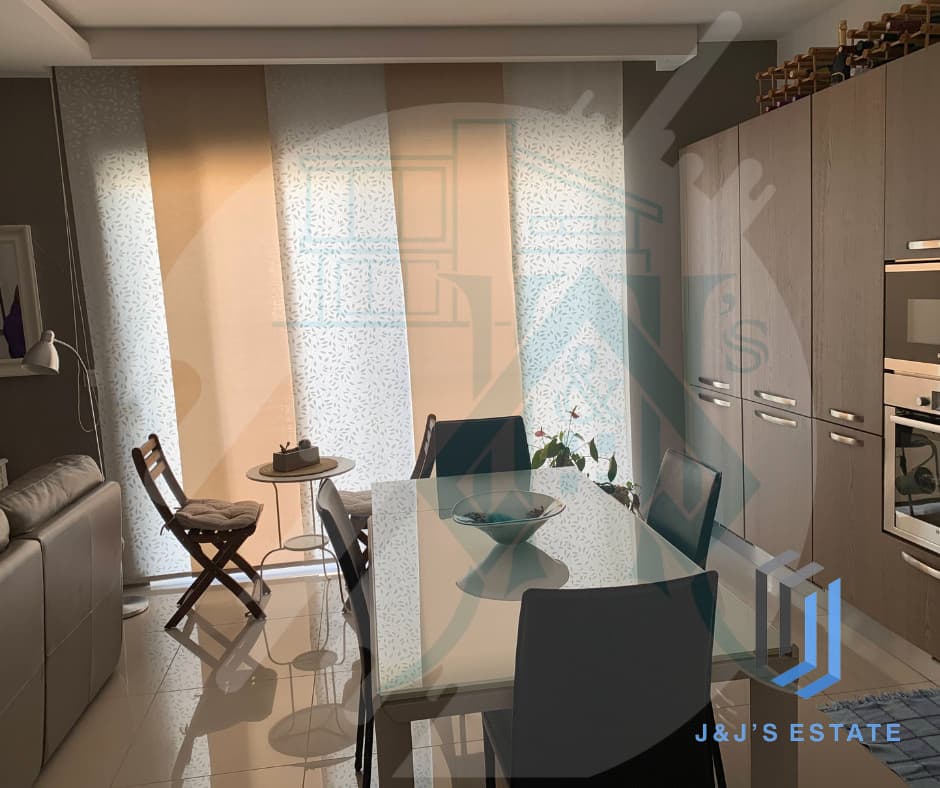 Charming 2-Bedroom Apartment in Gharghur · 4