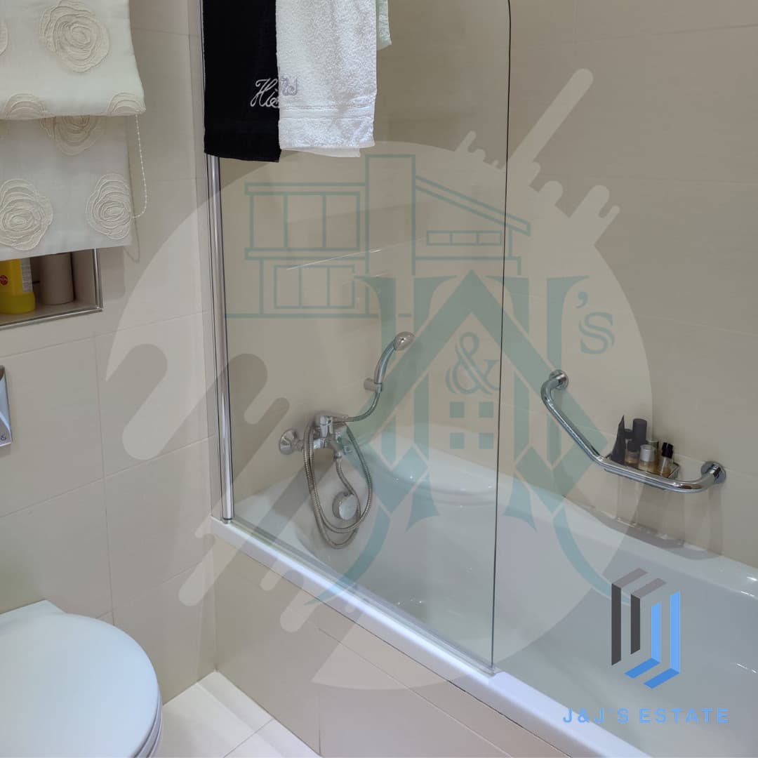 Elegant 2-Bedroom Apartment with Sea Views in Mellieha · 10