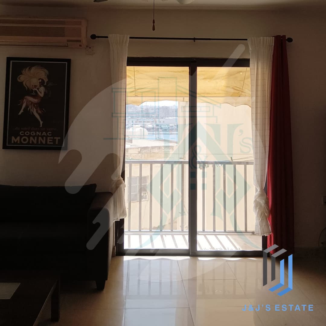 Modern 1-Bedroom Apartment in Sliema · 5