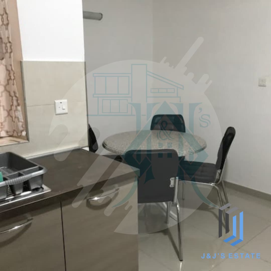 Spacious 3-Bedroom Apartment in Gzira · 8