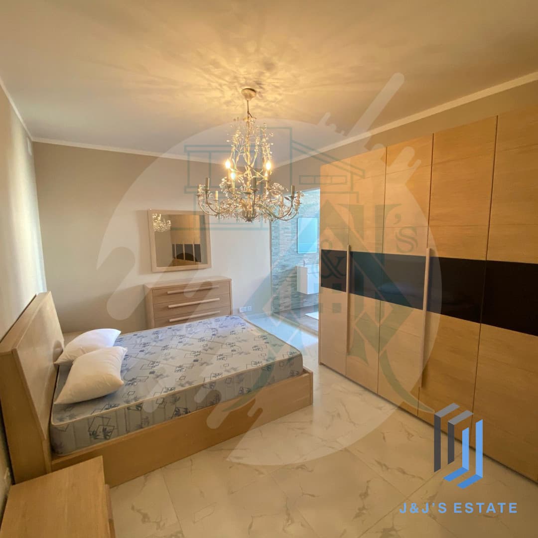 Modern 2-Bedroom Apartment in Central Iklin · 4