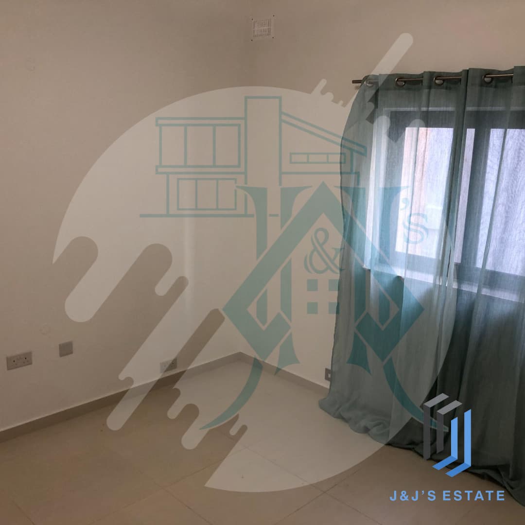 Modern 3-Bedroom Apartment in Mellieha · 3