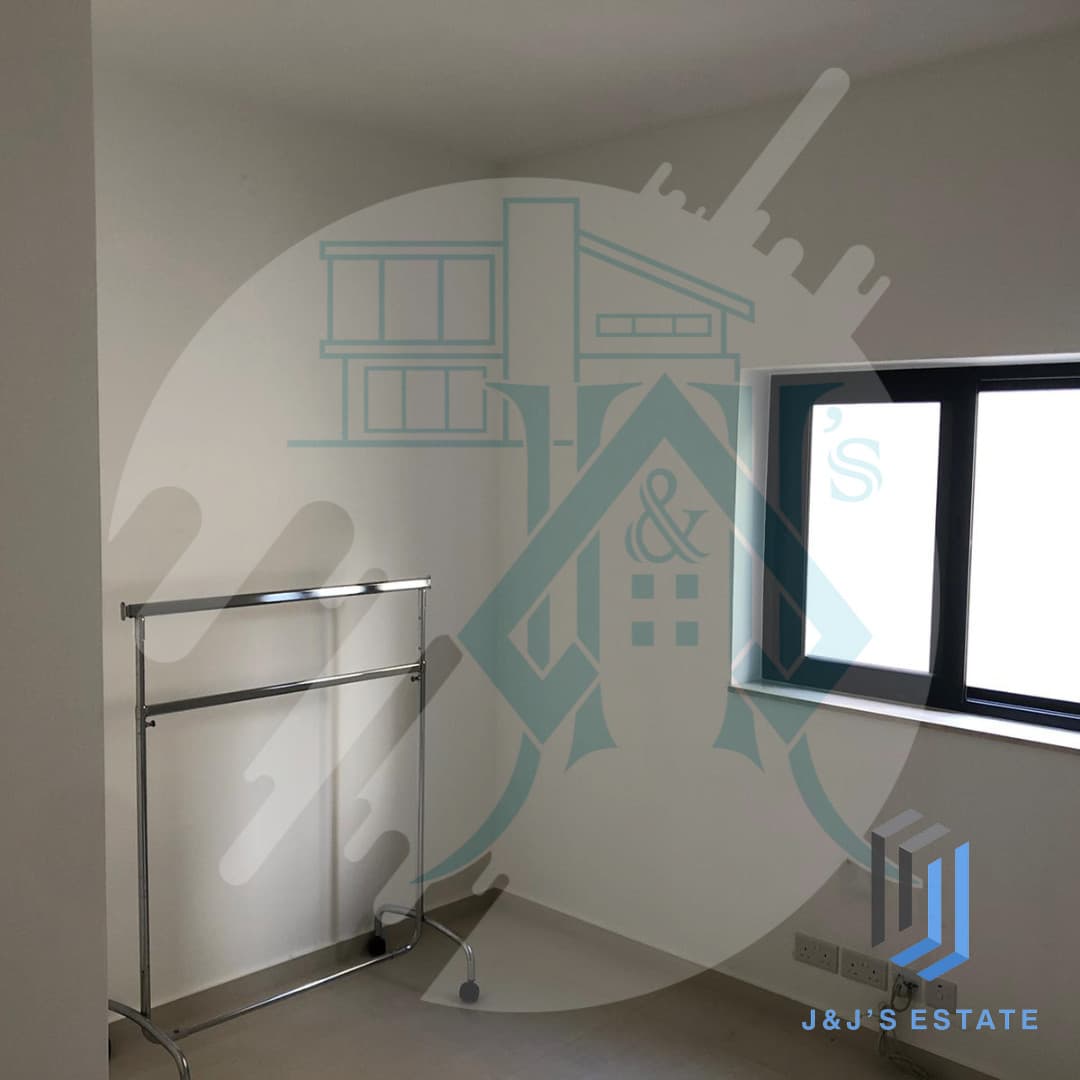 Modern 3-Bedroom Apartment in Mellieha · 5