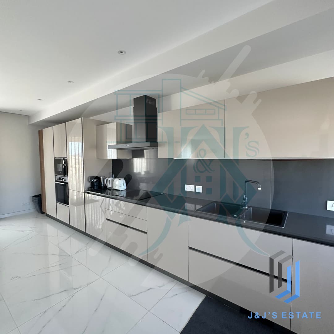 Luxurious 2-Bedroom Penthouse in Quiet Lija · 2