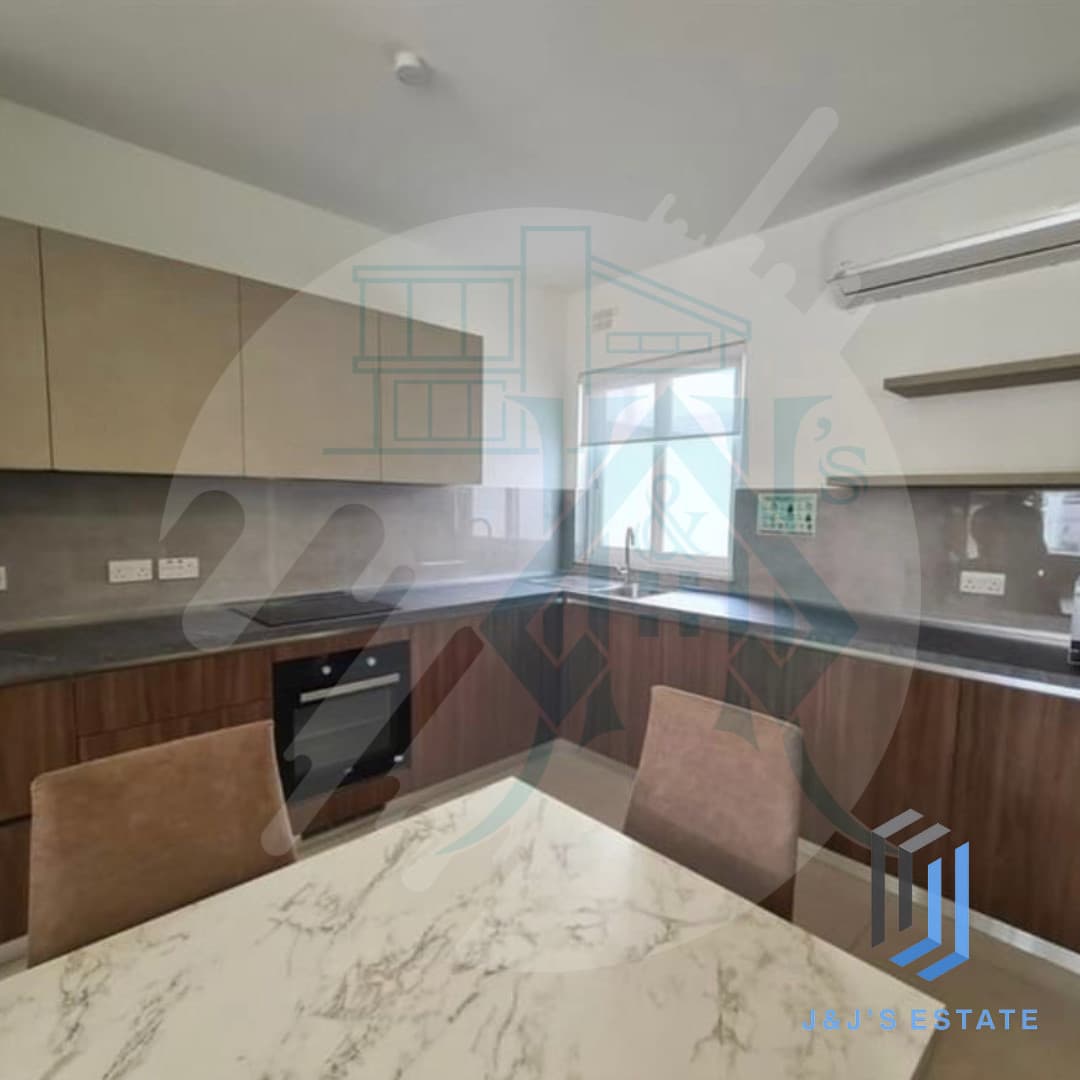 Stylish 2-Bedroom Penthouse for Rent in San Gwann · 2
