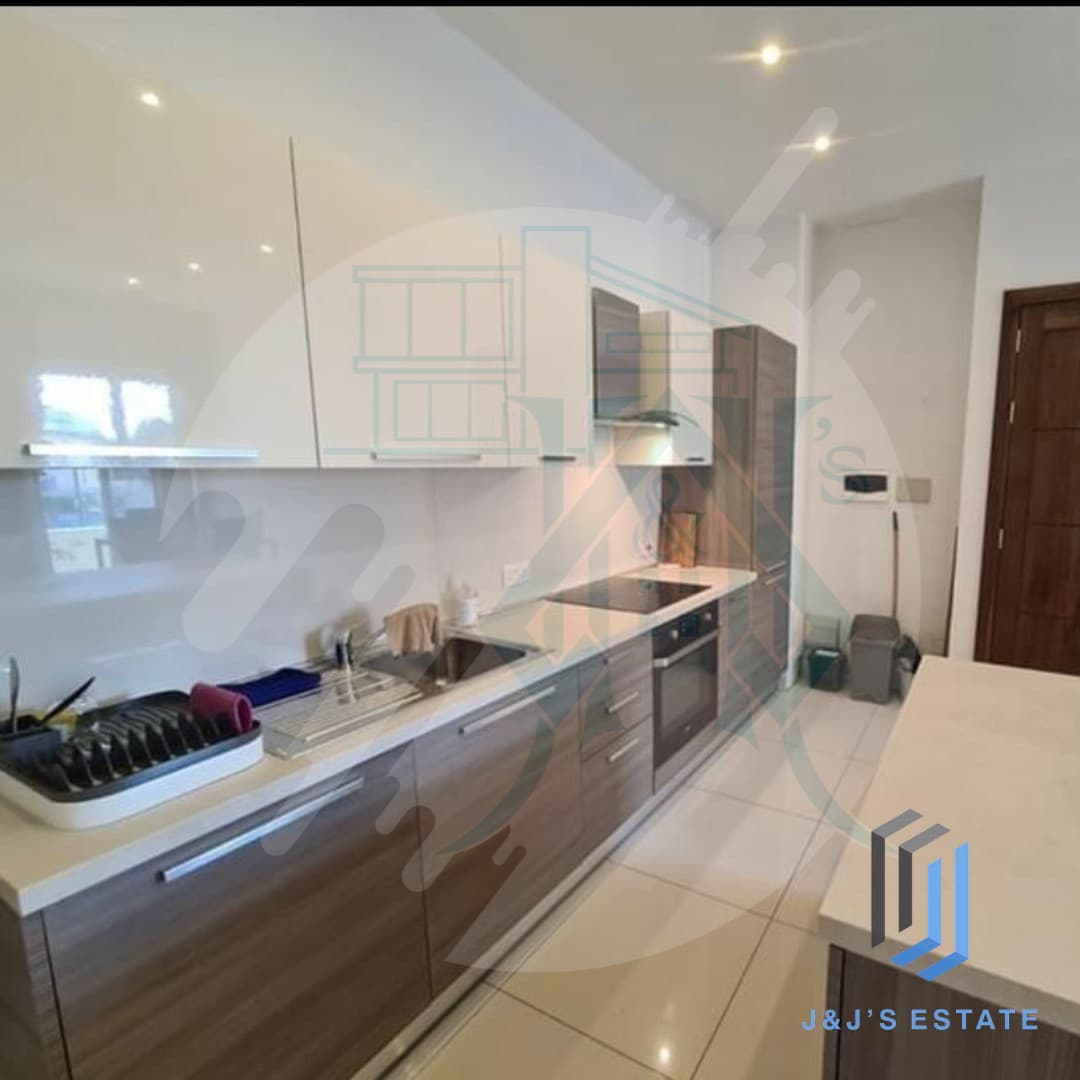 Stylish 2-Bedroom Penthouse for Rent in San Gwann · 4