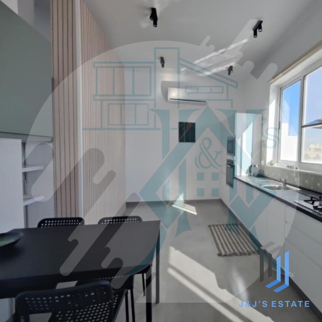Modern 1-Bedroom Penthouse in San Paul's Bay · 2