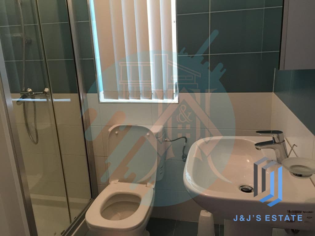 Spacious 3-Bedroom Apartment in Tranquil Attard · 10