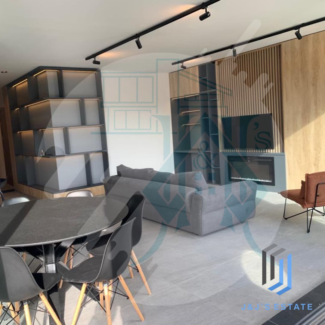 Stunning 3-Bedroom Apartment in Spinola Bay, St Julian's