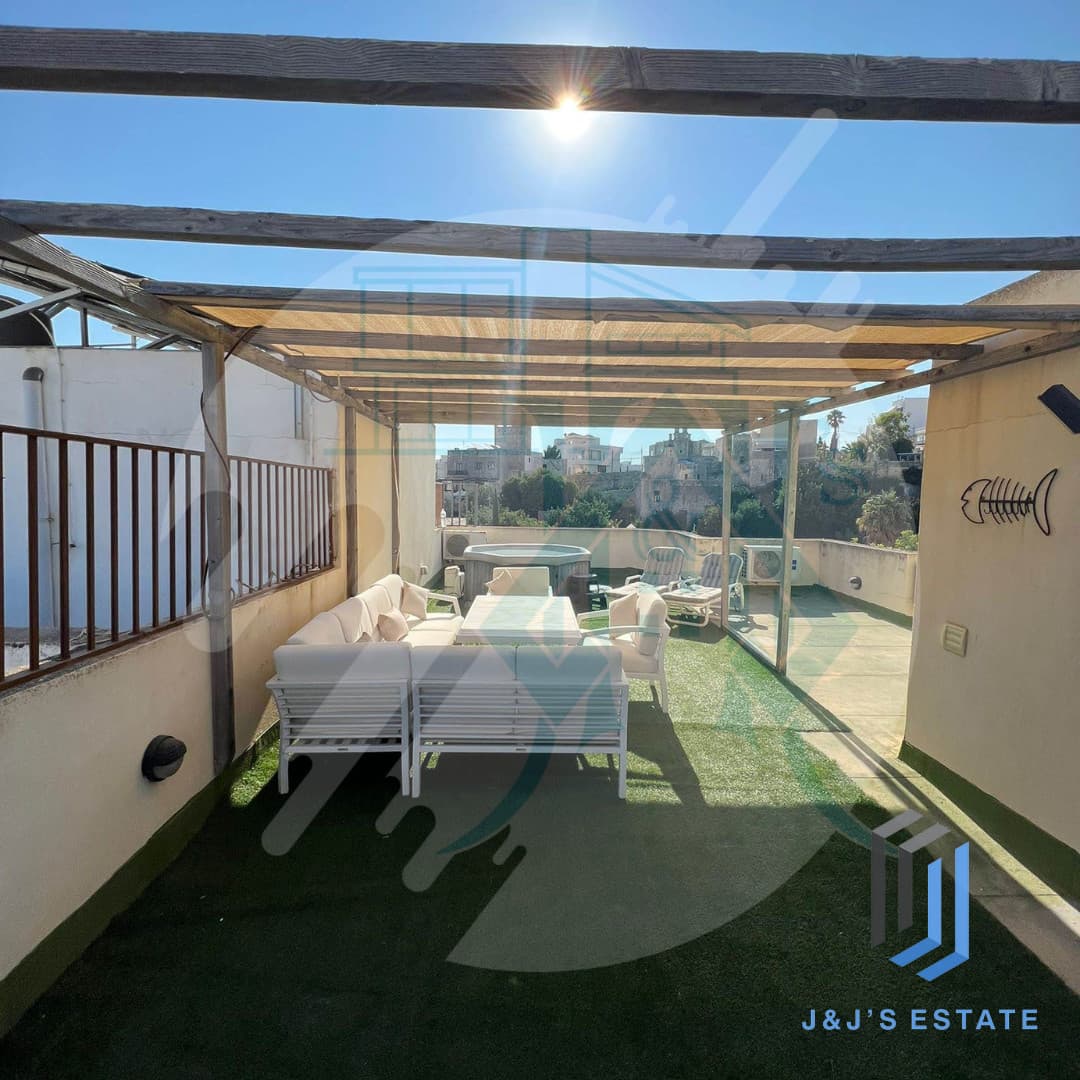 Charming 3-Bedroom Townhouse in Central San Gwann · 10