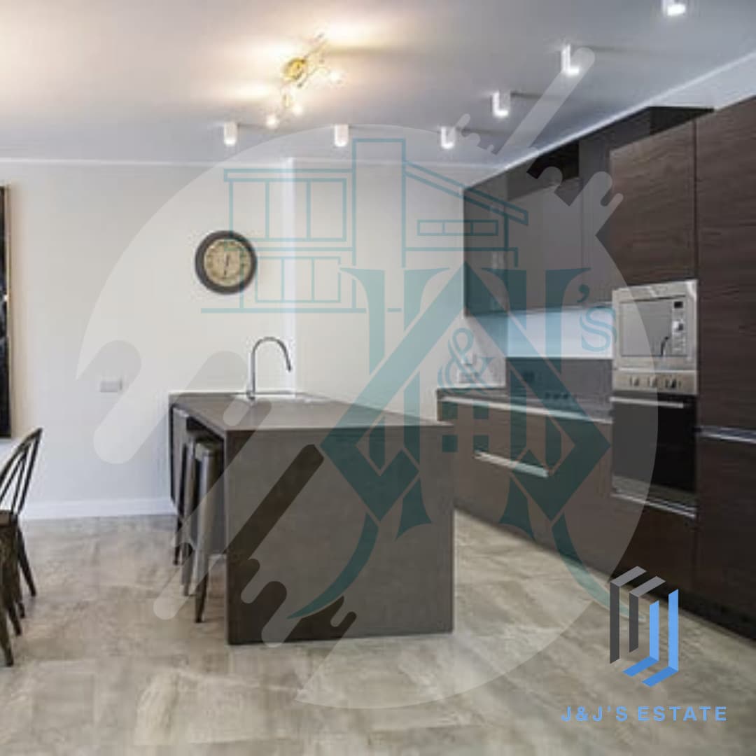 Luxurious 3-Bedroom Apartment with Sea Views in Xemxija · 3