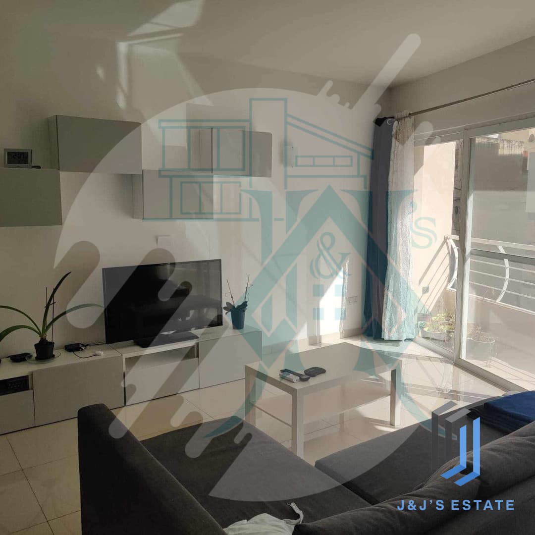 3-bedroom apartment with balcony and lift in Pieta · 1
