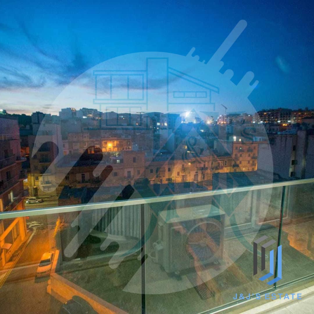 Bright 2-Bedroom Apartment in Msida · 7