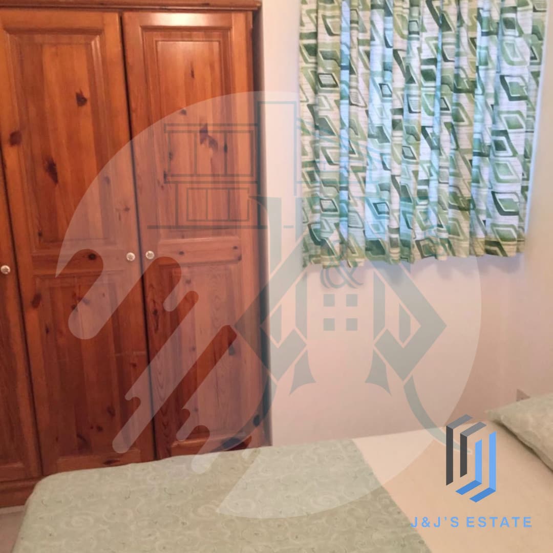 Bright 2-Bedroom Apartment with Balcony in Bugibba · 4