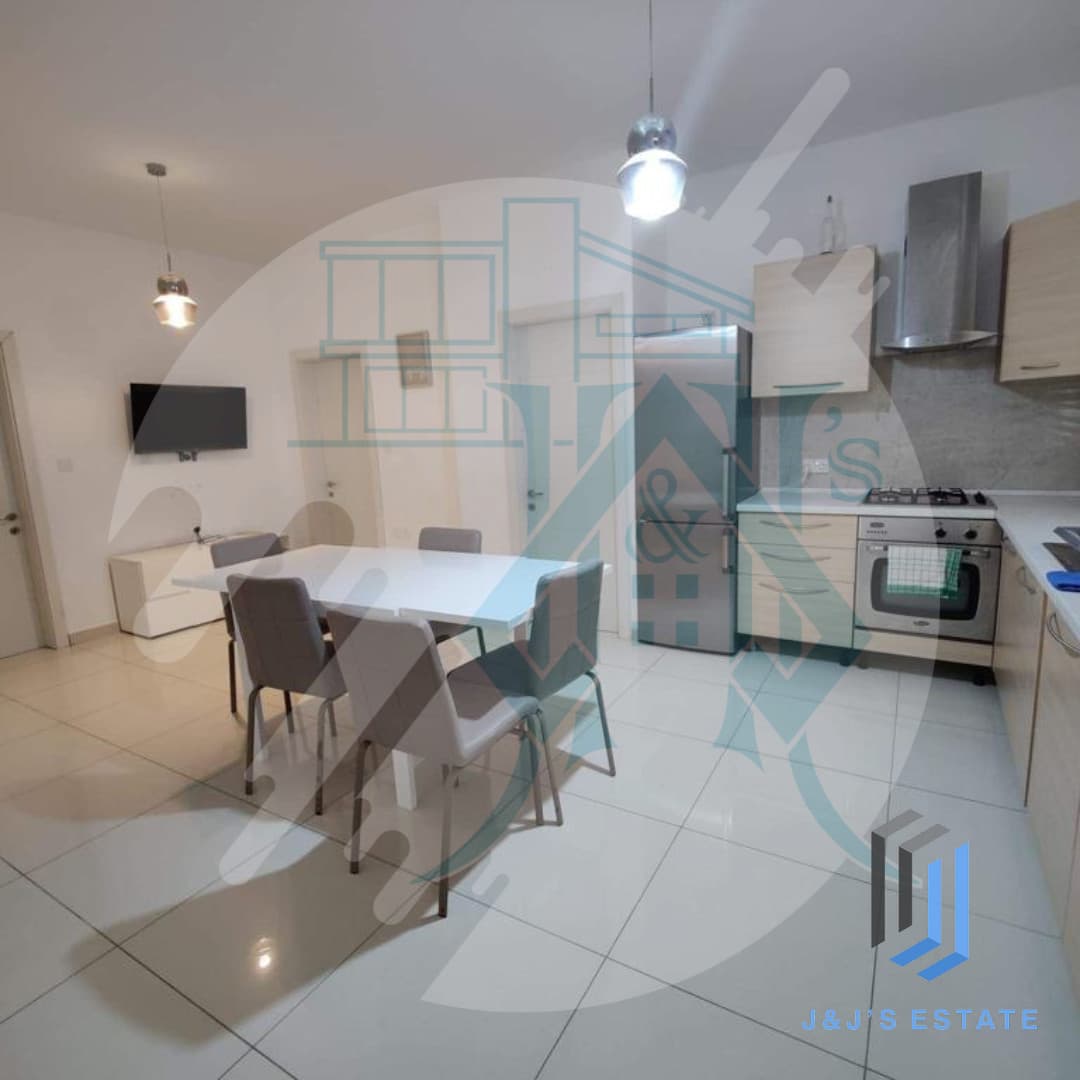 Charming 2-Bedroom Ground Maisonette in Xgħajra