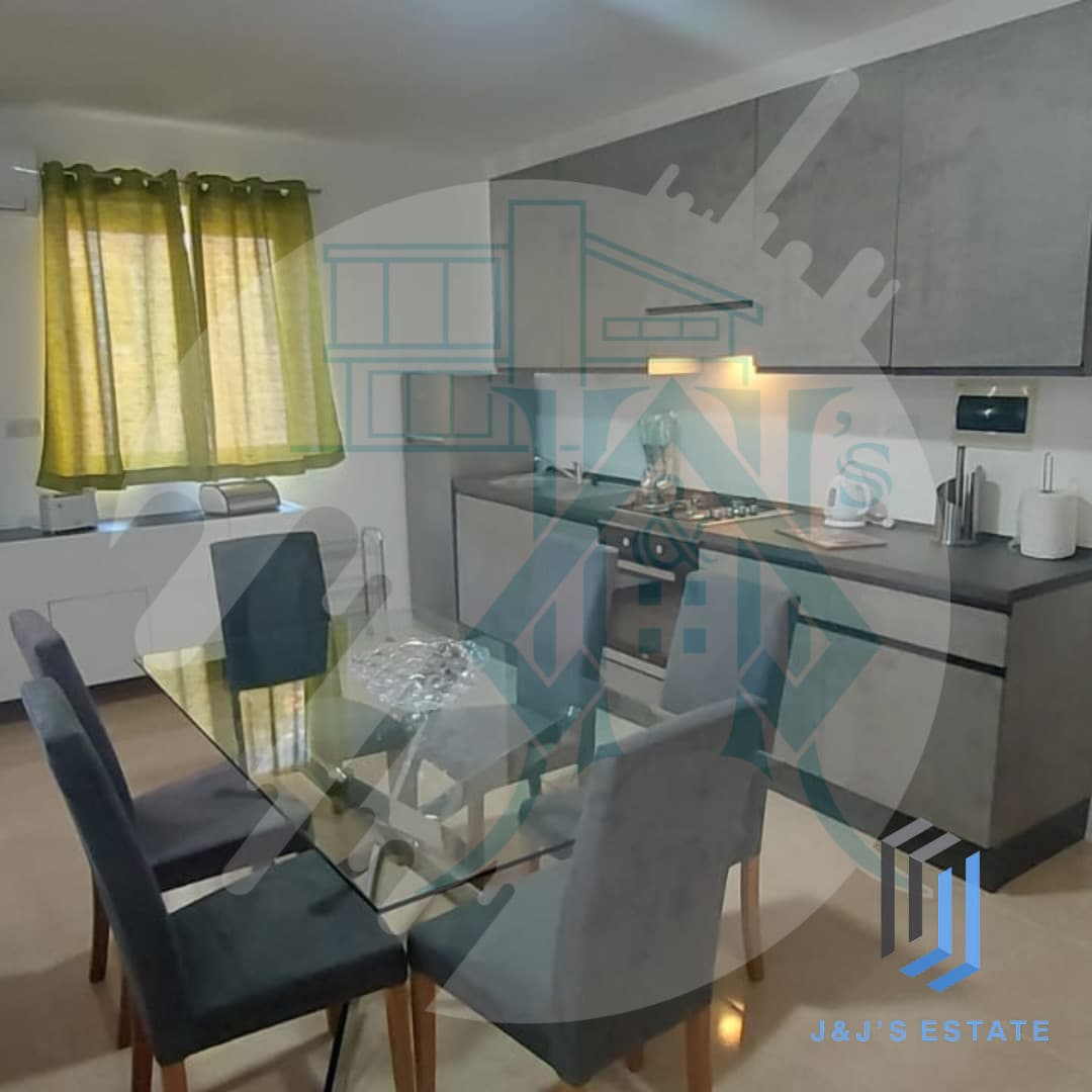 Well-Equipped 2-Bedroom Apartment in Santa Venera · 3