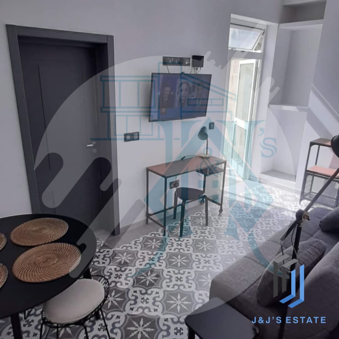 One-bedroom apartment in Paola with roof garden and veranda · 2