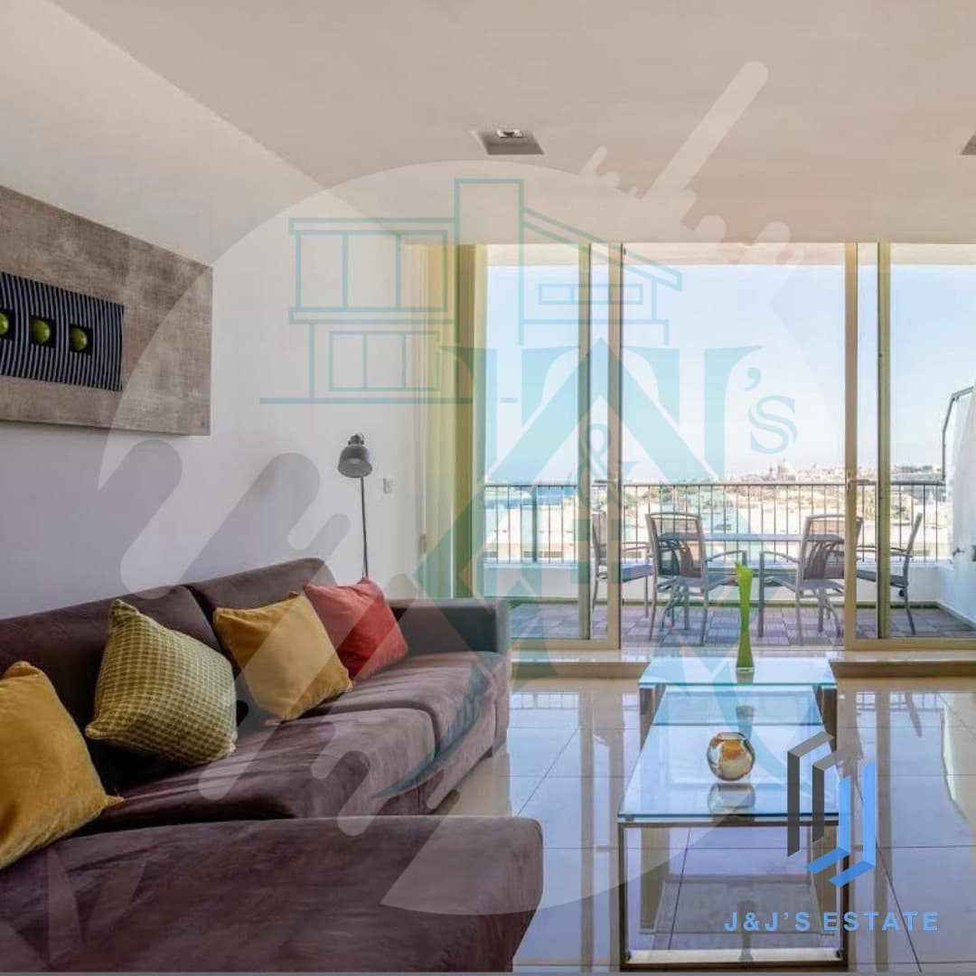 Elegant 2-Bedroom Penthouse in Central Gzira
