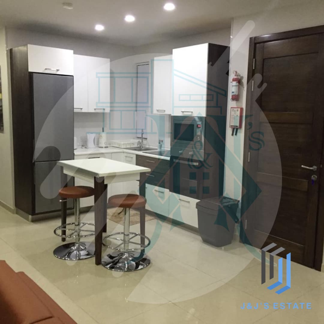 Spacious 3-Bedroom Apartment in Msida · 3