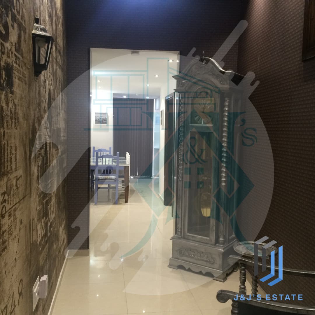 Charming Townhouse in Hamrun - Ideal for Couples · 5