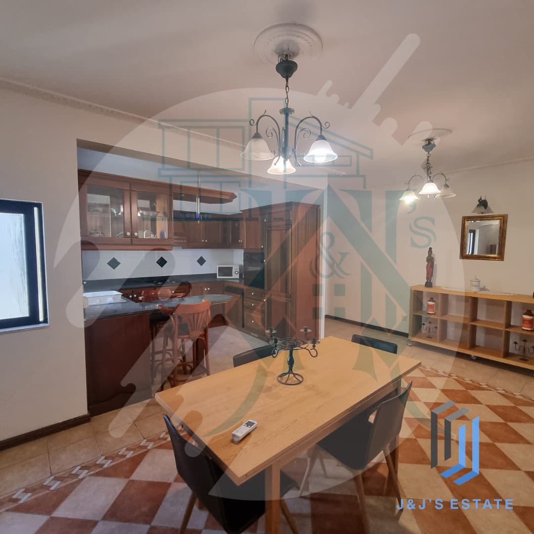 Spacious 3-Bedroom Apartment in Sliema with Sea Views · 2