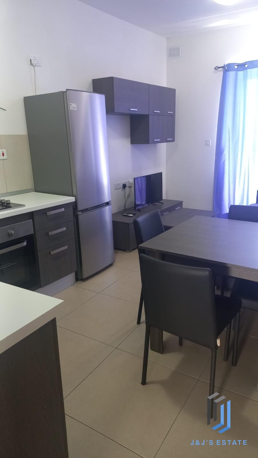 Cozy 1-Bedroom Apartment in Ibragg · 2