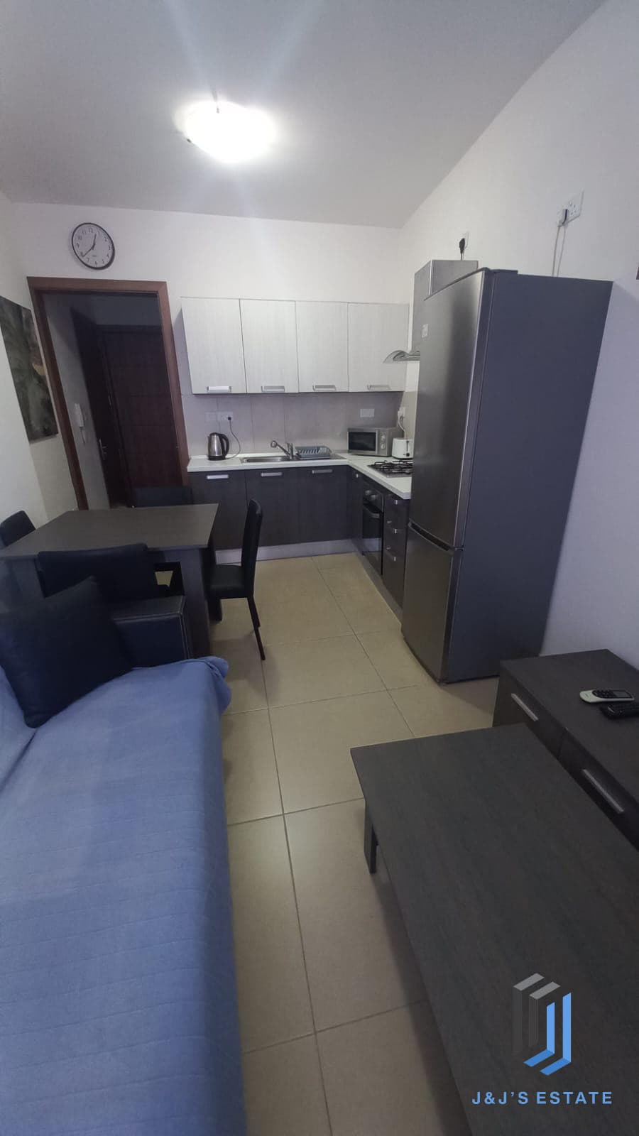 Cozy 1-Bedroom Apartment in Ibragg