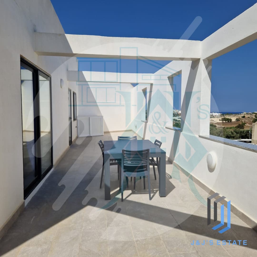 Modern 2-Bedroom Penthouse in Zejtun