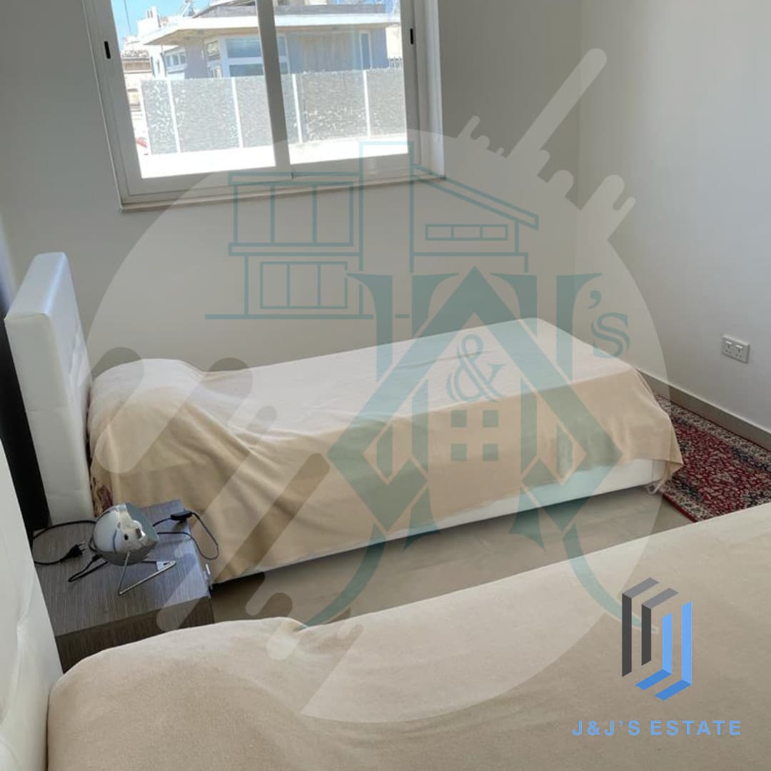 Elegant 3-Bedroom Apartment in Lija · 14