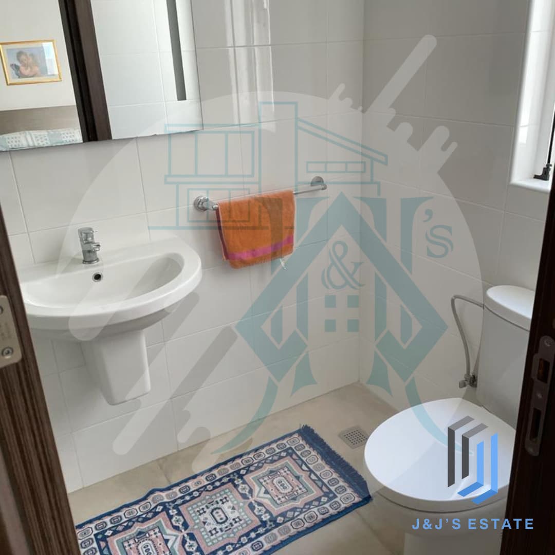 Elegant 3-Bedroom Apartment in Lija · 17