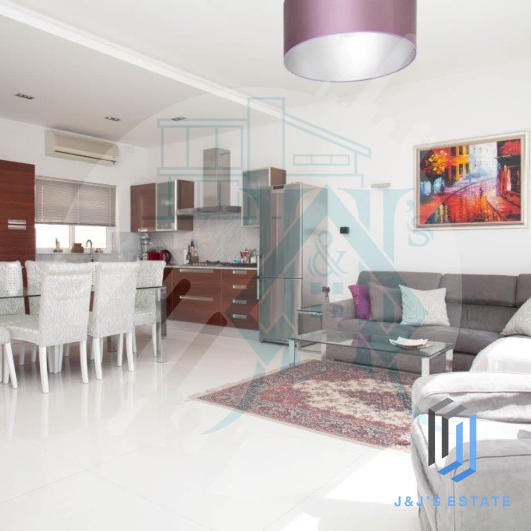 Elegant 3-Bedroom Penthouse in Ibragg · 5