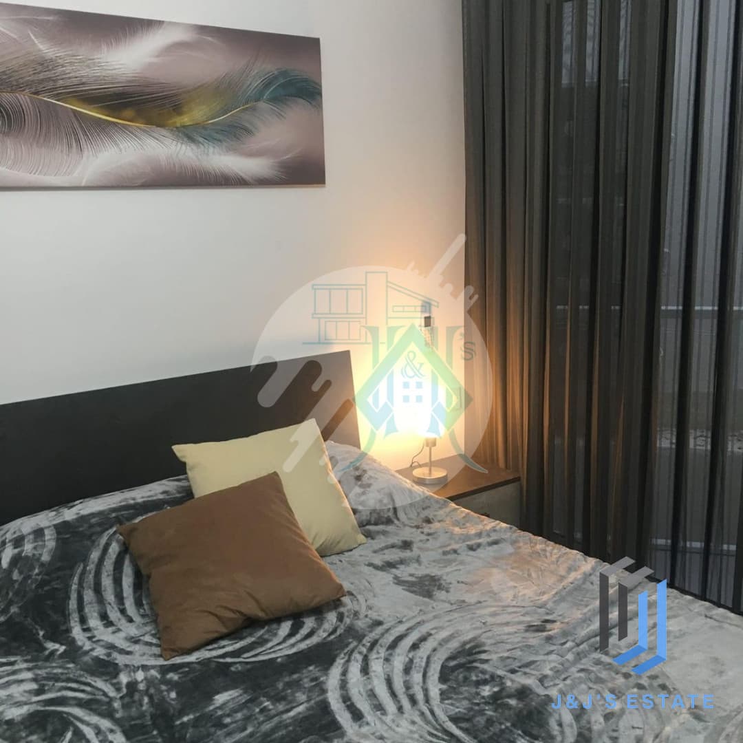 Two-bedroom maisonette with balcony in central Msida · 1