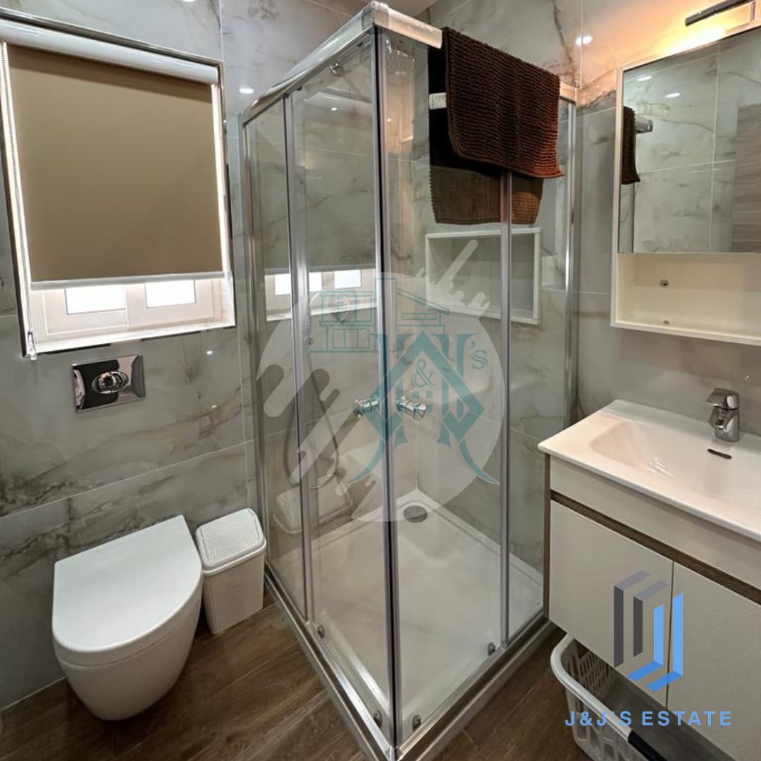 Elegant Duplex Penthouse in Mgarr · 6