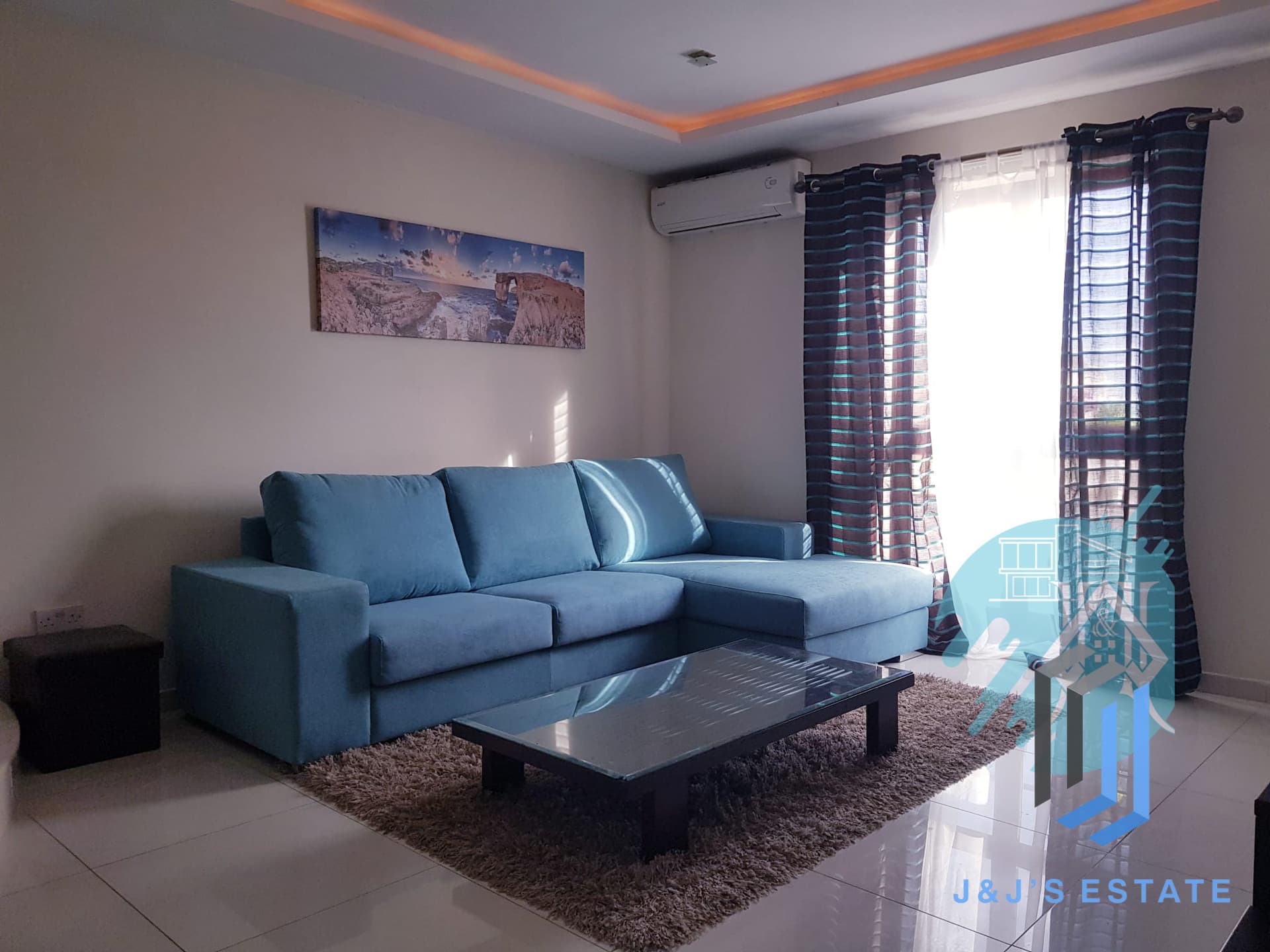 Well-Located Apartment on the Kappara Border with St. Julian’s · 3