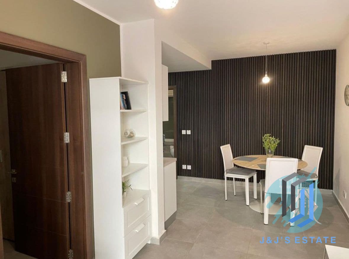Cozy 1-Bedroom Apartment in Msida · 3