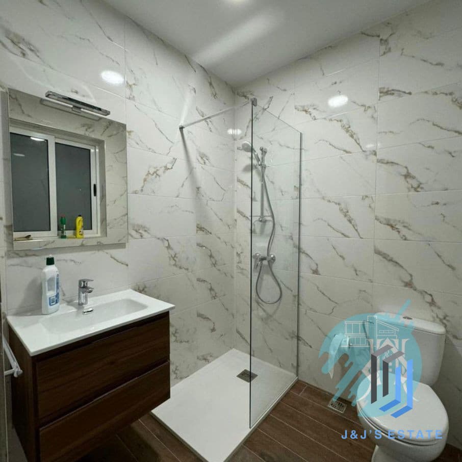 Three-bedroom apartment with balcony in central Birkirkara · 2