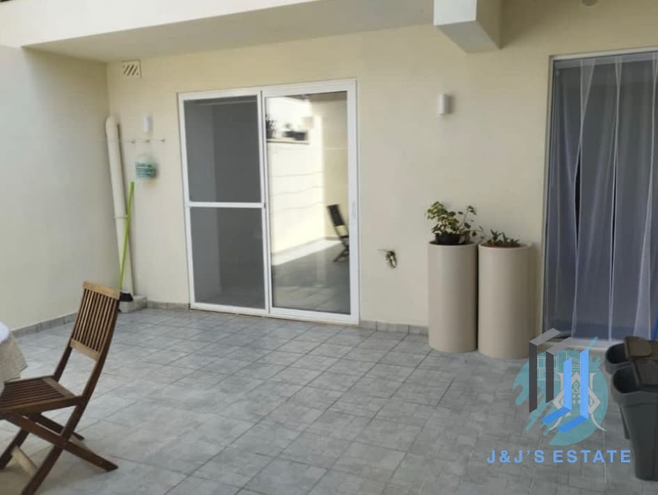 Modern Studio Maisonette in St Julian’s · 2