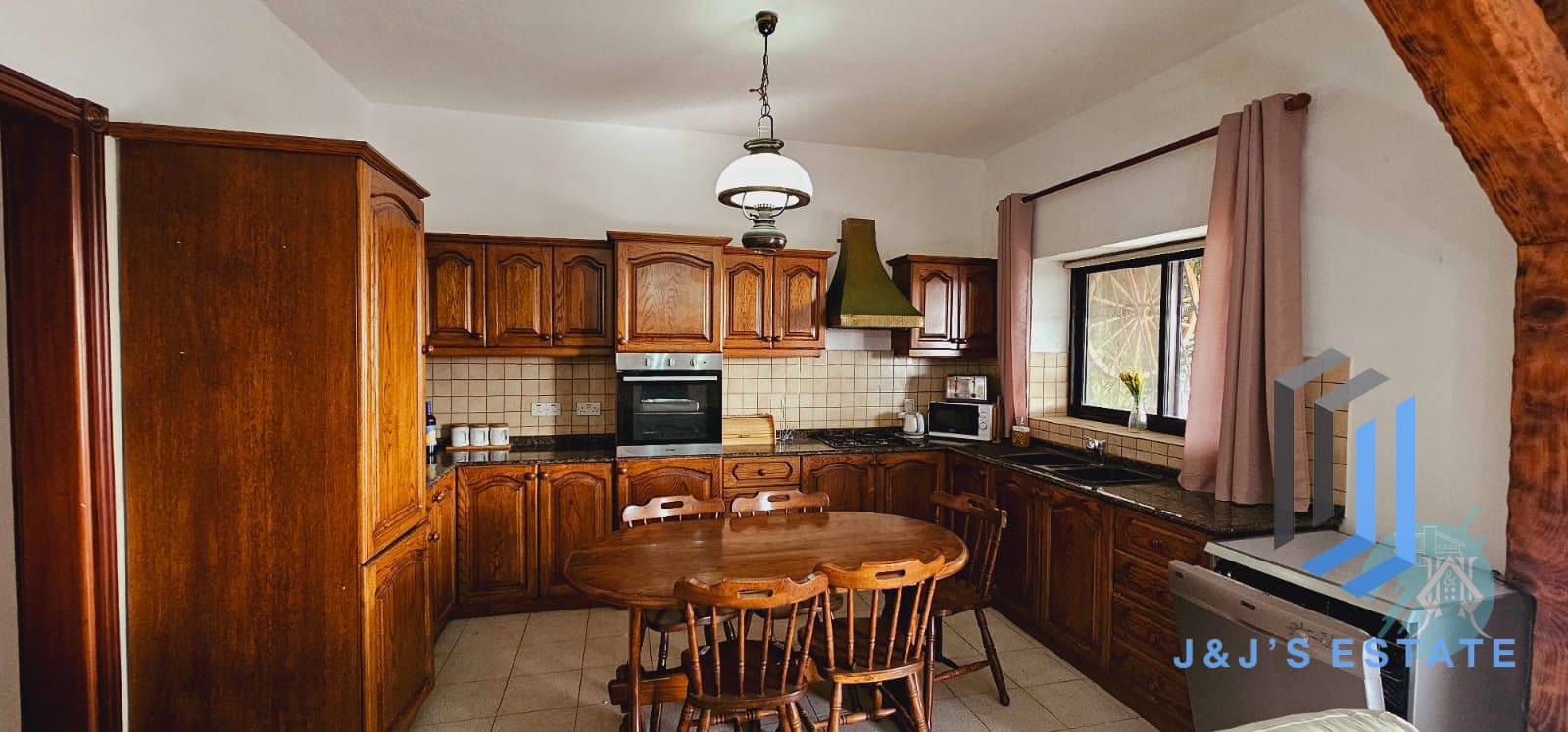 4-Bedroom Villa in Kappara, St Julian's · 2