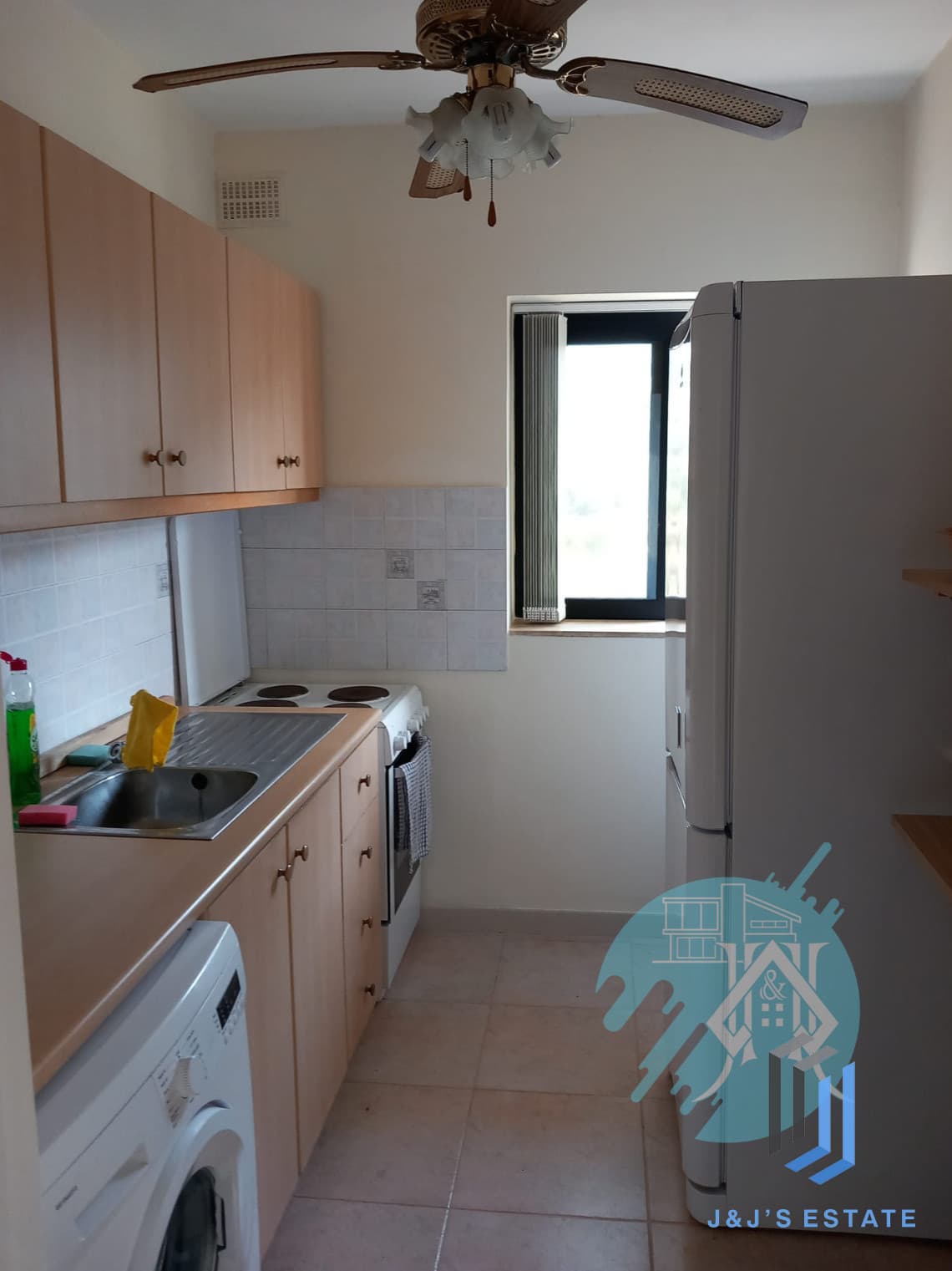 Charming 2-Bedroom Apartment with Sea View in Mellieħa