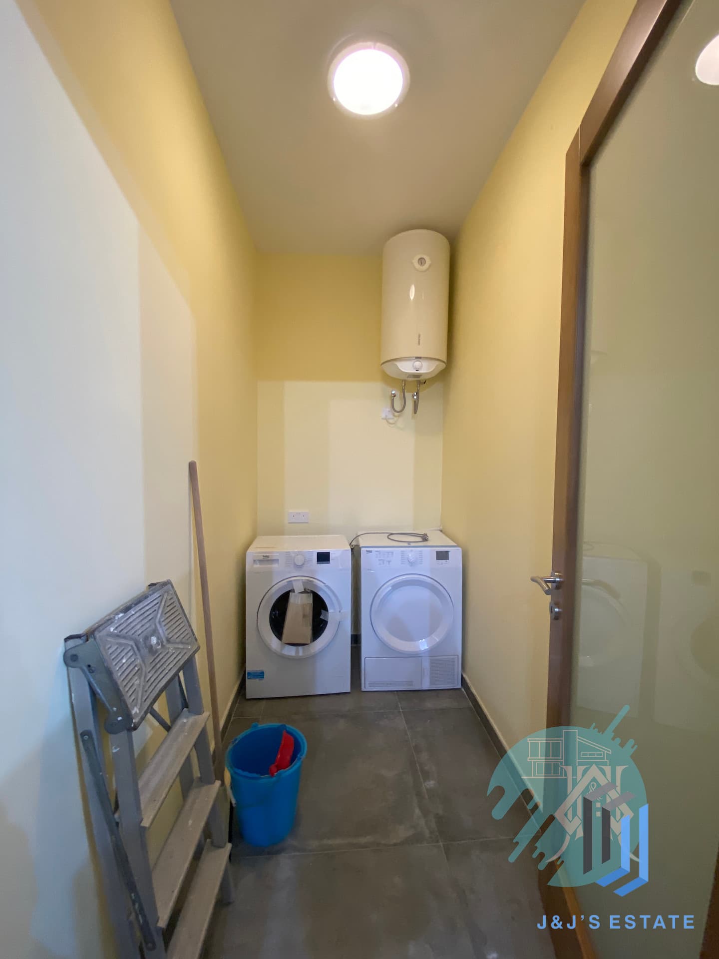 Modern 3-Bedroom Apartment in San Ġwann · 6