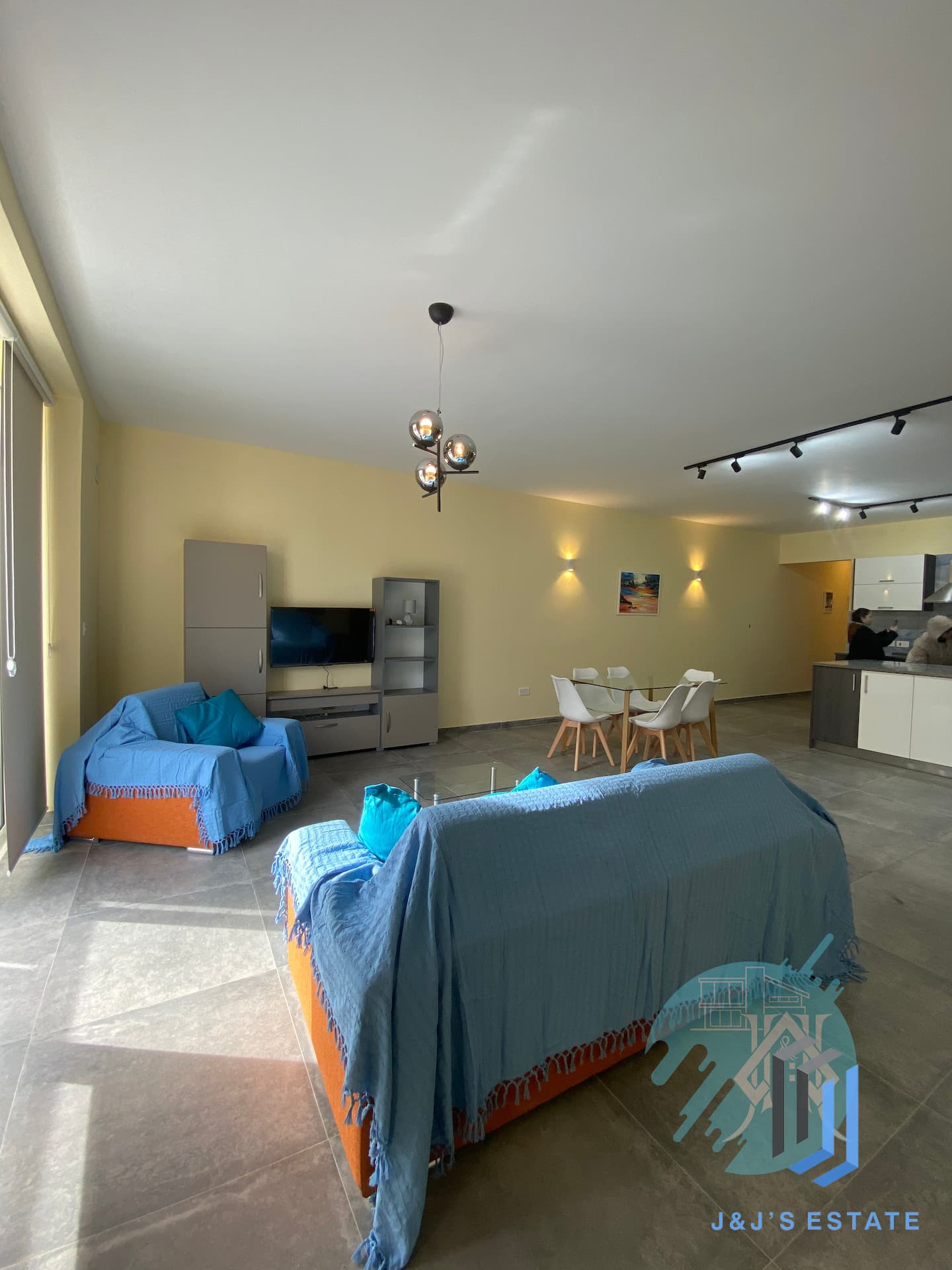Modern 3-Bedroom Apartment in San Ġwann · 15