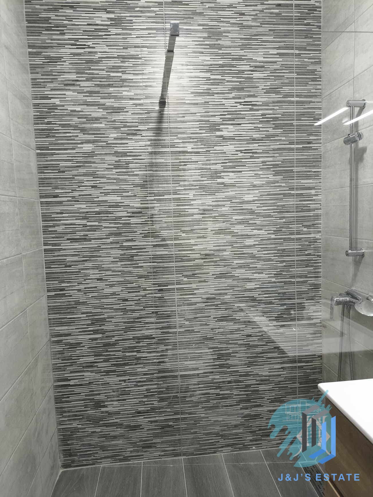 Contemporary 1st Floor Apartment in Siggiewi - Brand New · 7