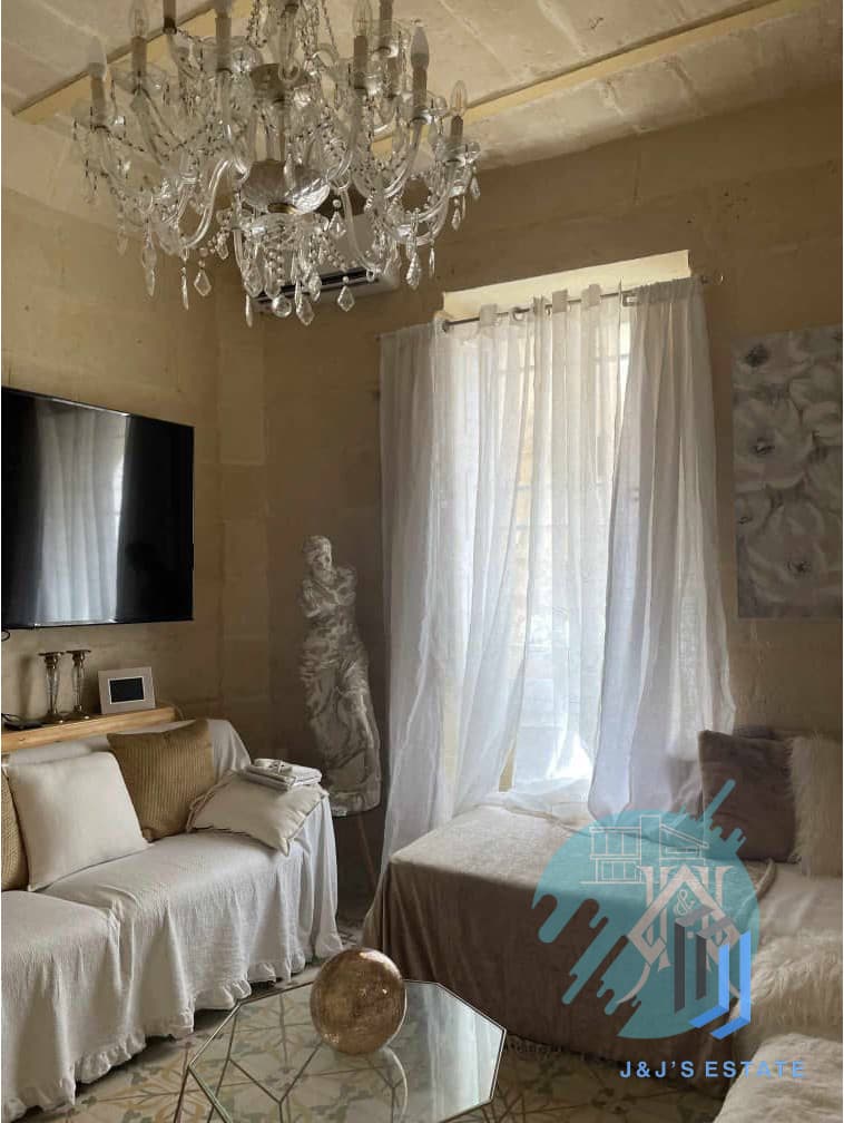 Modern 1-Bedroom Apartment with Mezzanine Office in Bormla · 4